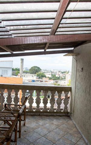 Casa à venda com 150m², 4 quartos e 2 vagasSacada