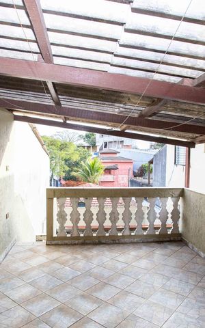 Casa à venda com 150m², 4 quartos e 2 vagasSacada