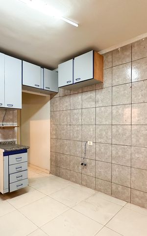Casa à venda com 125m², 2 quartos e 2 vagas Casa à venda com 125m², 2 quartos e 2 vagasCozinha