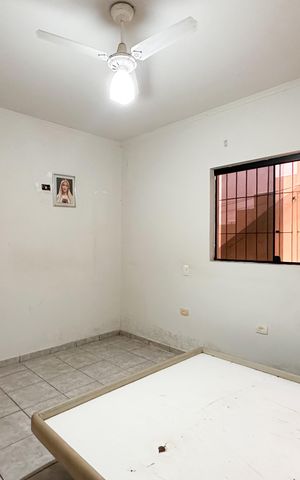 Casa à venda com 125m², 2 quartos e 2 vagas Casa à venda com 125m², 2 quartos e 2 vagasQuarto 1
