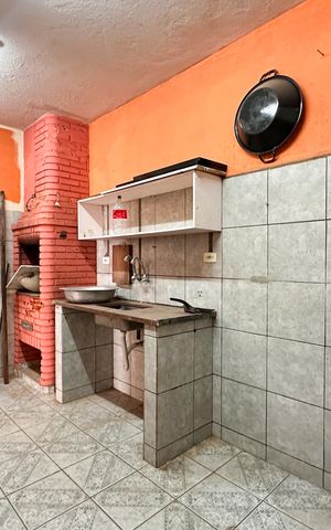 Casa à venda com 125m², 2 quartos e 2 vagas Casa à venda com 125m², 2 quartos e 2 vagasÁrea de Serviço