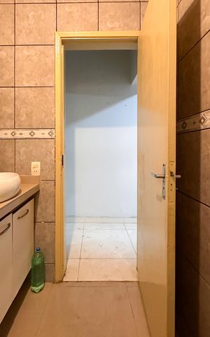 Casa à venda com 125m², 2 quartos e 2 vagas Casa à venda com 125m², 2 quartos e 2 vagasBanheiro Social
