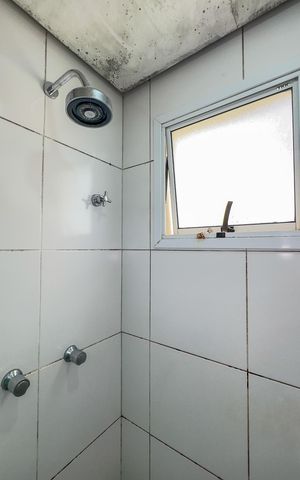 Apartamento à venda com 229m², 4 quartos e 4 vagasBanheiro da Suíte 3