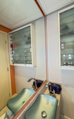 Apartamento à venda com 229m², 4 quartos e 4 vagasLavabo