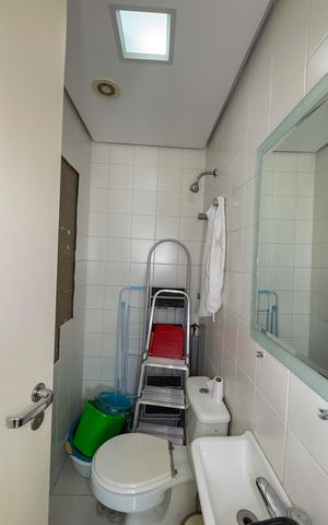 Apartamento à venda com 229m², 4 quartos e 4 vagasCozinha e Área de Serviço