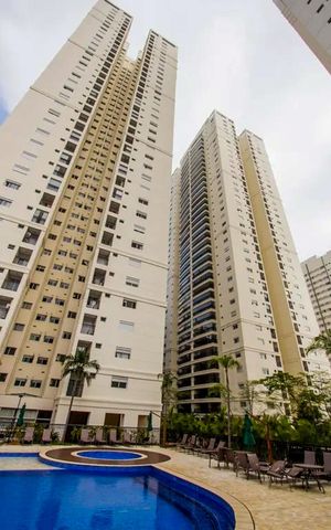 Apartamento à venda com 229m², 4 quartos e 4 vagasFachada