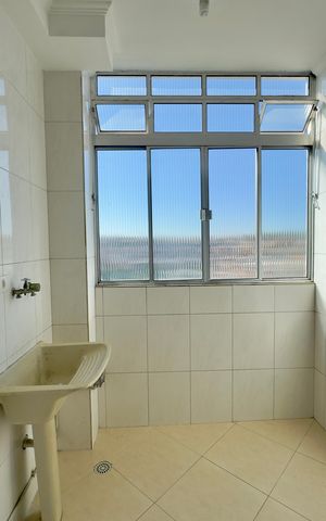 Apartamento à venda com 61m², 2 quartos e 1 vagaÁrea de Serviço