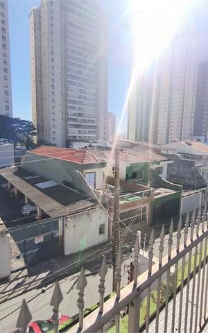 Casa à venda com 111m², 4 quartos e 2 vagas