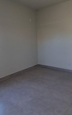 Casa à venda com 270m², 3 quartos e 3 vagas Casa à venda com 270m², 3 quartos e 3 vagasSala