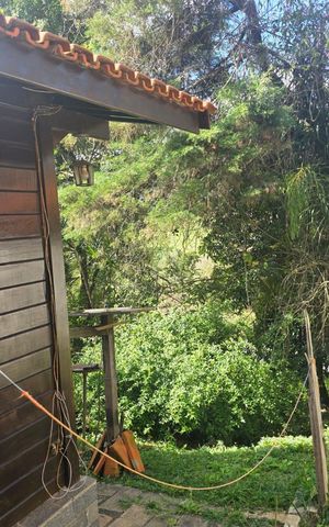 Casa de condomínio à venda com 1300m², 3 quartos e 4 vagasÁrea comum