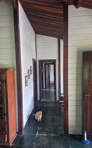 Casa de condomínio à venda com 1300m², 3 quartos e 4 vagasCorredor