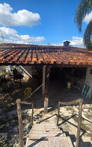 Casa de condomínio à venda com 1300m², 3 quartos e 4 vagasÁrea comum