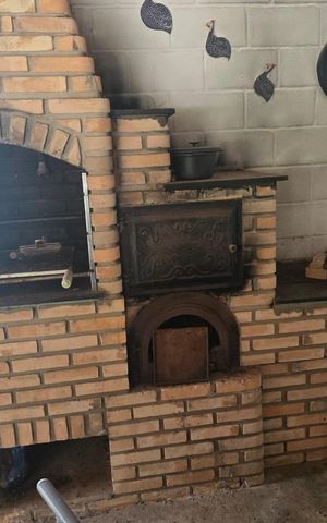 Casa de condomínio à venda com 1300m², 3 quartos e 4 vagasÁrea comum