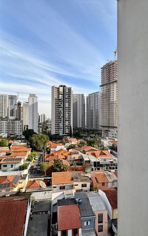 Apartamento à venda com 81m², 3 quartos e 1 vaga Apartamento à venda com 81m², 3 quartos e 1 vagaVista
