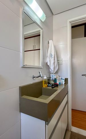 Apartamento à venda com 81m², 3 quartos e 1 vaga Apartamento à venda com 81m², 3 quartos e 1 vagaBanheiro Suíte