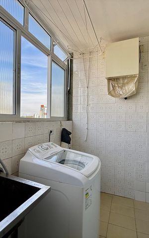 Apartamento à venda com 81m², 3 quartos e 1 vaga Apartamento à venda com 81m², 3 quartos e 1 vagaÁrea de Serviço