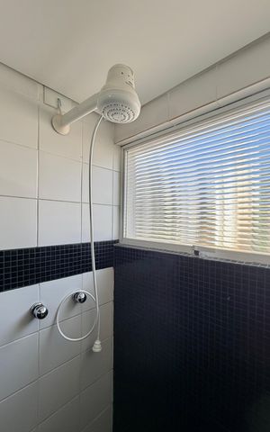Apartamento à venda com 81m², 3 quartos e 1 vaga Apartamento à venda com 81m², 3 quartos e 1 vagaBanheiro Social