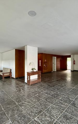 Apartamento à venda com 81m², 3 quartos e 1 vaga Apartamento à venda com 81m², 3 quartos e 1 vagaHall Social Bloco
