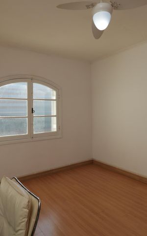 Casa à venda com 158m², 4 quartos e 1 vagaQuarto 4