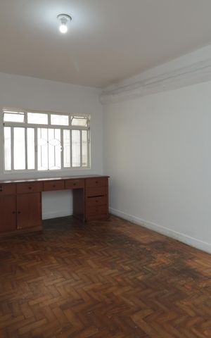 Casa à venda com 158m², 4 quartos e 1 vagaQuarto 1