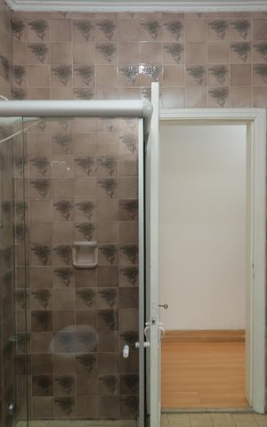 Casa à venda com 158m², 4 quartos e 1 vagaBanheiro 2