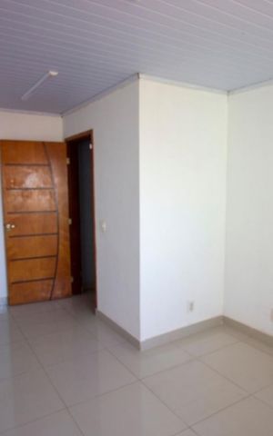 Casa à venda com 270m², 4 quartos e 3 vagas Casa à venda com 270m², 4 quartos e 3 vagasSala