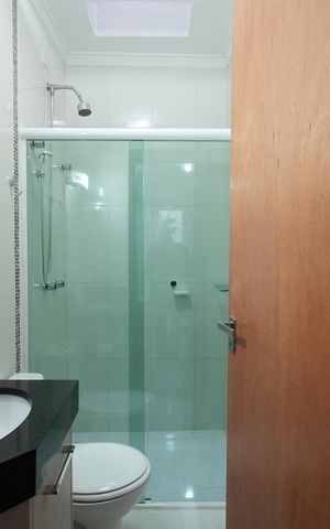 Casa à venda com 169m², 3 quartos e 2 vagasBanheiro da Suíte 1