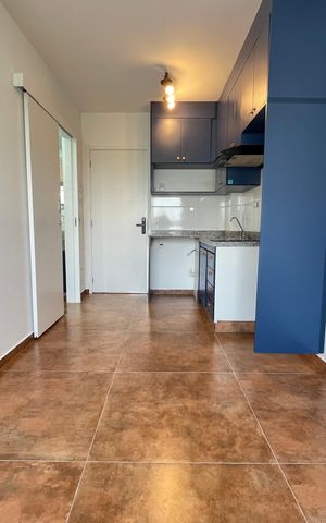 Apartamento para alugar com 33m², 1 quarto e 1 vaga Apartamento para alugar com 33m², 1 quarto e 1 vagaSala
