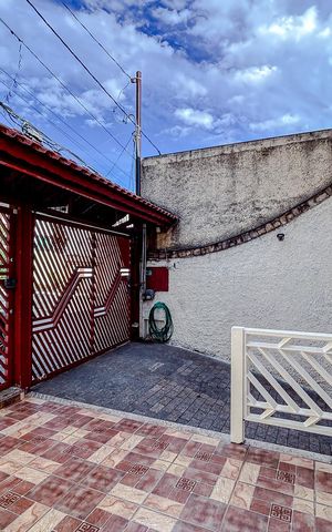 Casa à venda com 155m², 3 quartos e 3 vagasÁrea externa