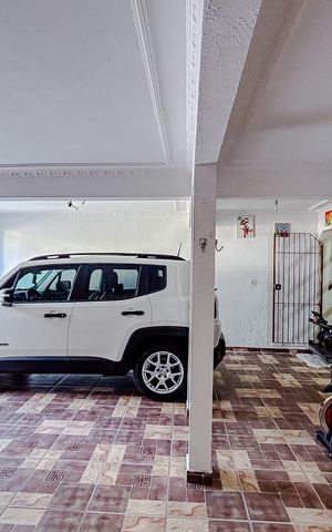 Casa à venda com 155m², 3 quartos e 3 vagasGaragem