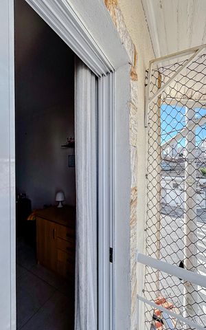 Casa à venda com 155m², 3 quartos e 3 vagasVaranda do Quarto 2