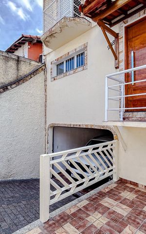 Casa à venda com 155m², 3 quartos e 3 vagasGaragem