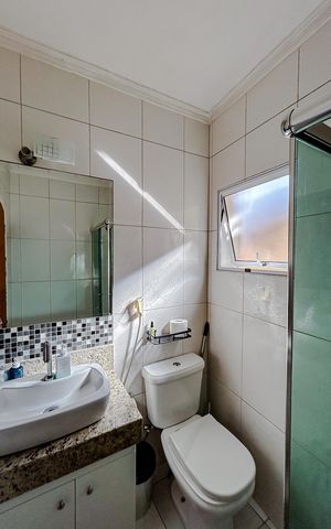 Casa à venda com 155m², 3 quartos e 3 vagasBanheiro