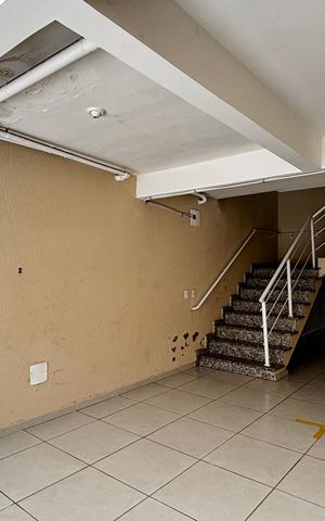Apartamento à venda com 40m², 2 quartos e 1 vaga Apartamento à venda com 40m², 2 quartos e 1 vagaGaragem