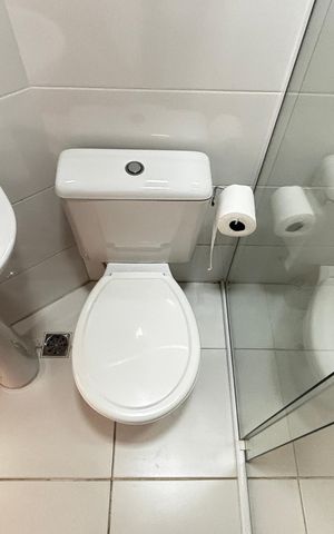 Apartamento à venda com 40m², 2 quartos e 1 vaga Apartamento à venda com 40m², 2 quartos e 1 vagaBanheiro