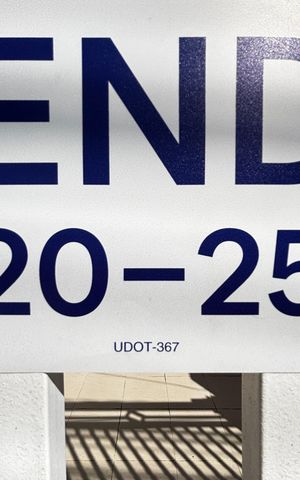 Apartamento à venda com 40m², 2 quartos e 1 vaga Apartamento à venda com 40m², 2 quartos e 1 vagaFachada