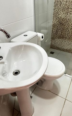 Apartamento à venda com 40m², 2 quartos e 1 vaga Apartamento à venda com 40m², 2 quartos e 1 vagaBanheiro