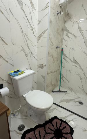 Apartamento à venda com 53m², 2 quartos e 1 vaga Apartamento à venda com 53m², 2 quartos e 1 vagaBanheiro