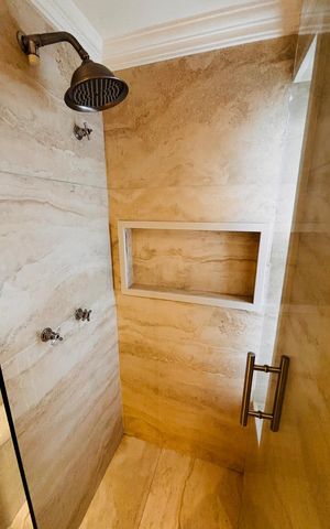 Apartamento para alugar com 70m², 2 quartos e 1 vaga Apartamento para alugar com 70m², 2 quartos e 1 vagaBanheiro