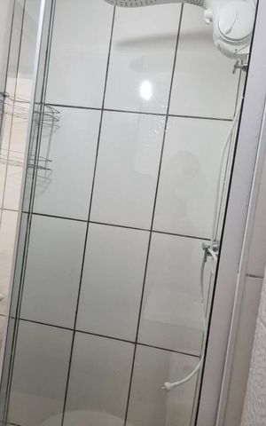 Apartamento à venda com 50m², 2 quartos e 1 vaga Apartamento à venda com 50m², 2 quartos e 1 vagaBanheiro