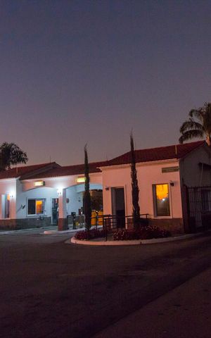 Casa de condomínio para alugar com 512m², 4 quartos e 3 vagasVista da Rua