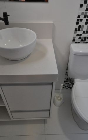 Casa de condomínio para alugar com 63m², 2 quartos e 2 vagasBanheiro da Suíte 2