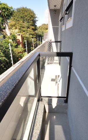 Casa de condomínio para alugar com 63m², 2 quartos e 2 vagasSacada da Suíte 1