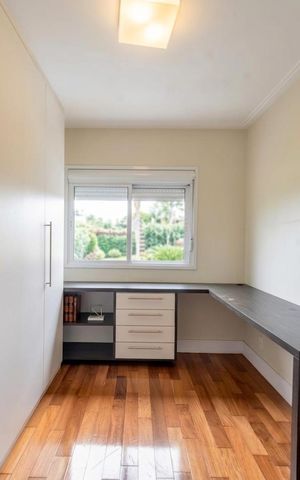 Apartamento à venda com 132m², 2 quartos e 2 vagas Apartamento à venda com 132m², 2 quartos e 2 vagasQuarto