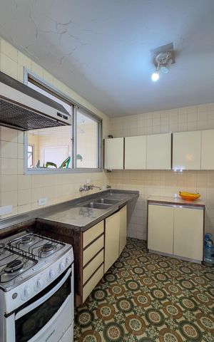 Apartamento à venda com 165m², 4 quartos e 2 vagasCozinha e Área de Serviço