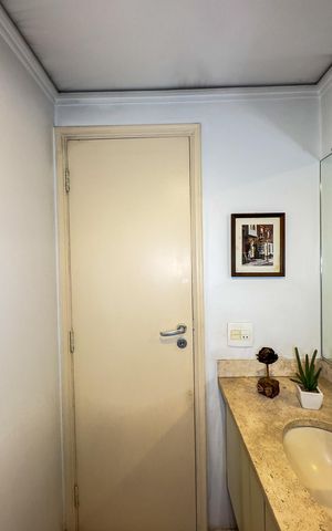 Apartamento à venda com 165m², 4 quartos e 2 vagasBanheiroCozinha e Área de Serviço