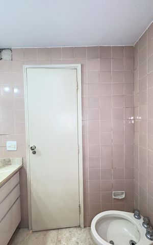 Apartamento à venda com 165m², 4 quartos e 2 vagasBanheiro da Suíte
