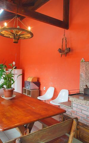 Casa à venda com 210m², 3 quartos e 4 vagasEspaço Gourmet