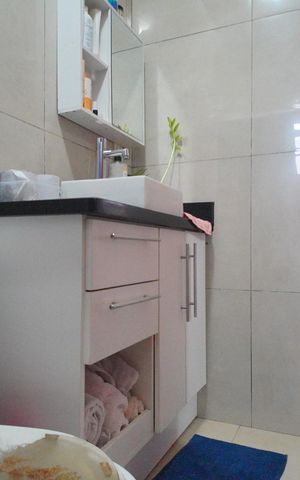 Casa à venda com 210m², 3 quartos e 4 vagasBanheiro da Suíte
