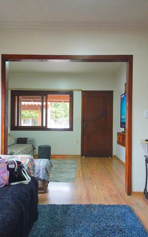Casa à venda com 210m², 3 quartos e 4 vagasSala 2